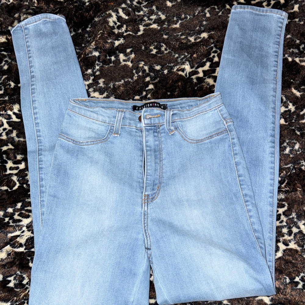 Fashion Nova Light Blue High Rise Womens Jeans